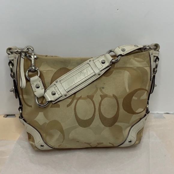 Coach signature beige tan Carly Bucket Purse optic white trim - Picture 15 of 15